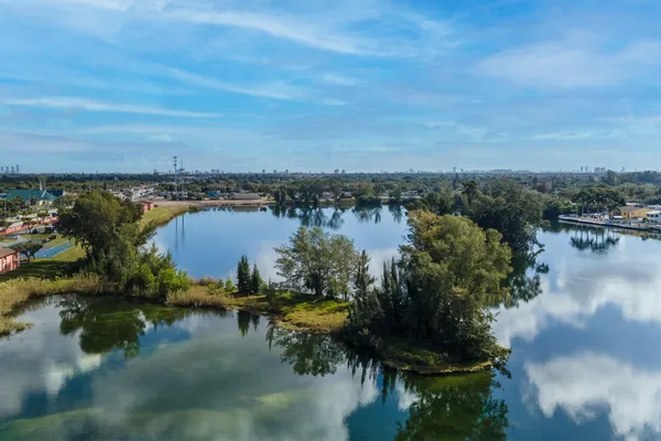 $2,150 | 2020 Northwest 119th Street, Unit 1121, Miami, FL 33167