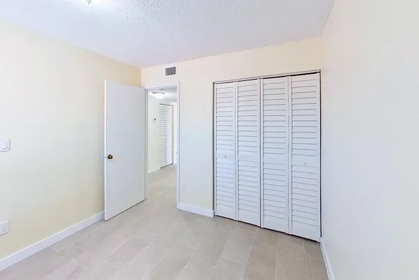 $2,150 | 2020 Northwest 119th Street, Unit 1121, Miami, FL 33167