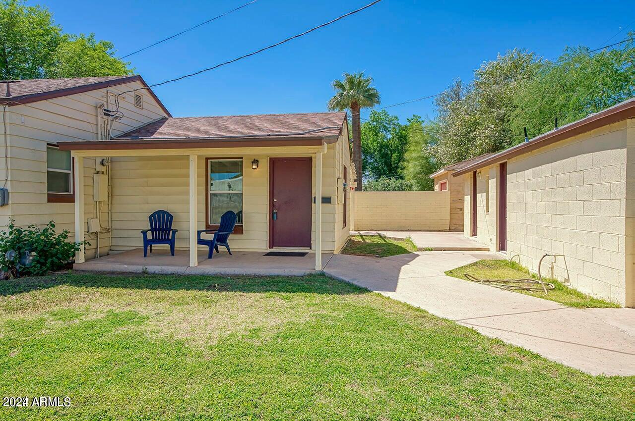 502 West Roma Avenue, Unit B Phoenix, AZ 85013 - Photo 2 of 15