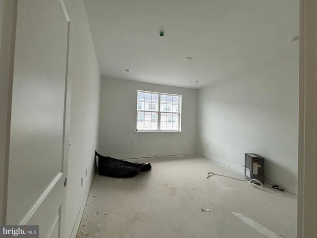 $2,700 | Leona Stewart Lane, Unit 136, Pennington, NJ 08534