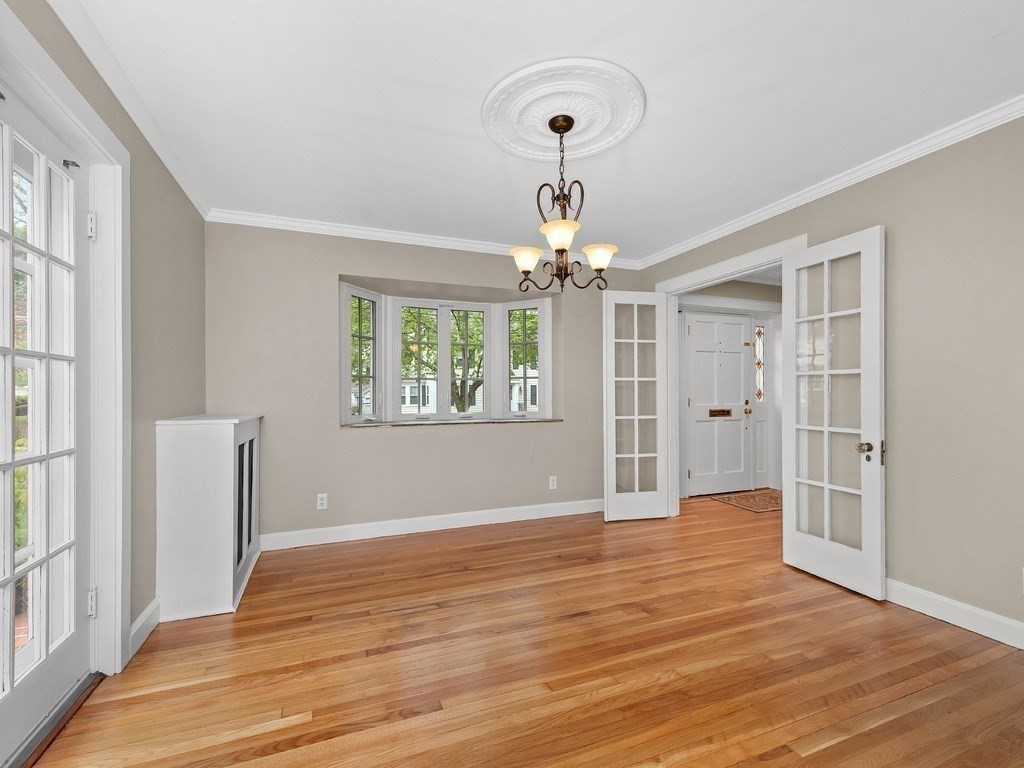 9 Horace Road Belmont, MA 02478 - Photo 11 of 30 Gallery Image 11