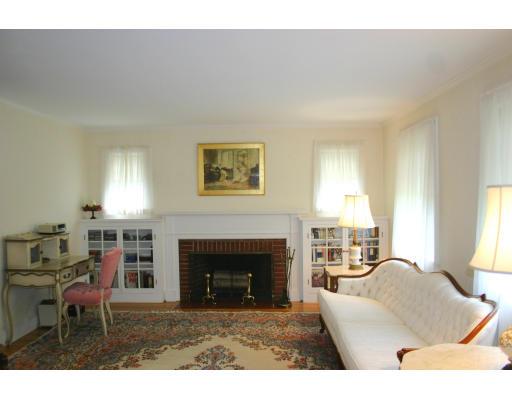 69 Marilyn Road Milton, MA 02186 - Photo 2 of 12 Gallery Image 2