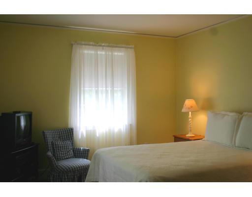 69 Marilyn Road Milton, MA 02186 - Photo 8 of 12 Gallery Image 8
