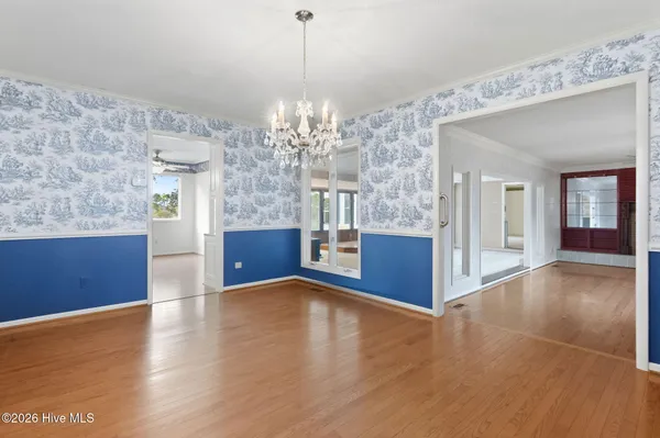$675,000 | 168 Leslie Drive, Hubert, NC 28539