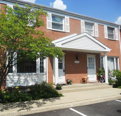 2120 B Rugen Road Glenview, IL 60026 - Photo 1 of 1