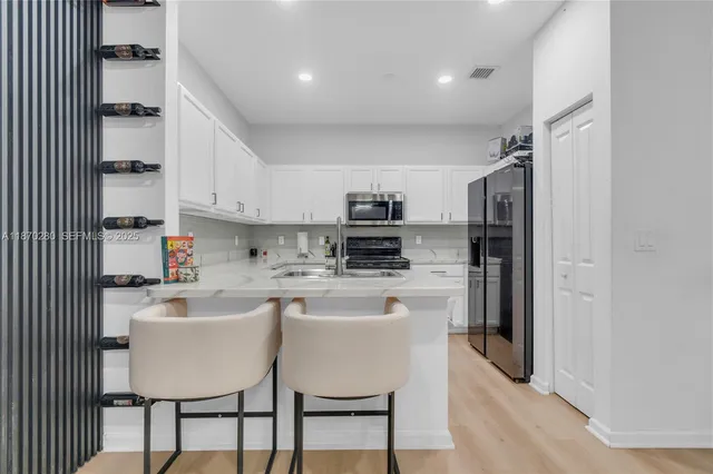 $3,200 | 3529 Northwest 29th Place, Lauderdale Lakes, FL 33311