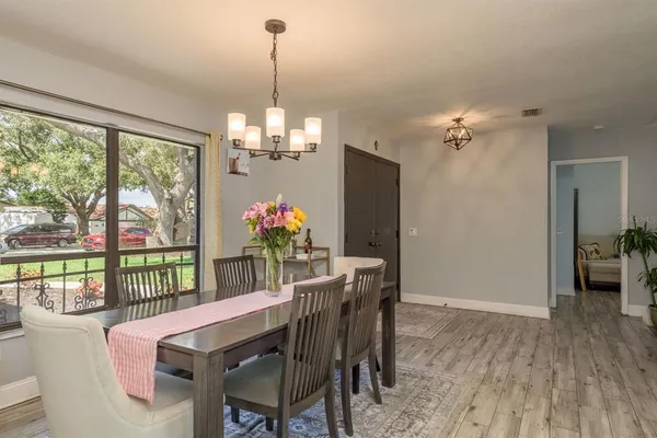 $499,900 | 2830 Valencia Lane West, Palm Harbor, FL 34684