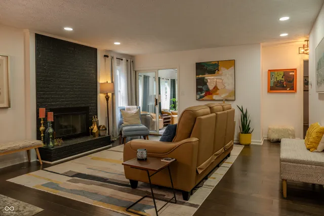 $330,000 | 7032 Steinmeier Drive, Indianapolis, IN 46220