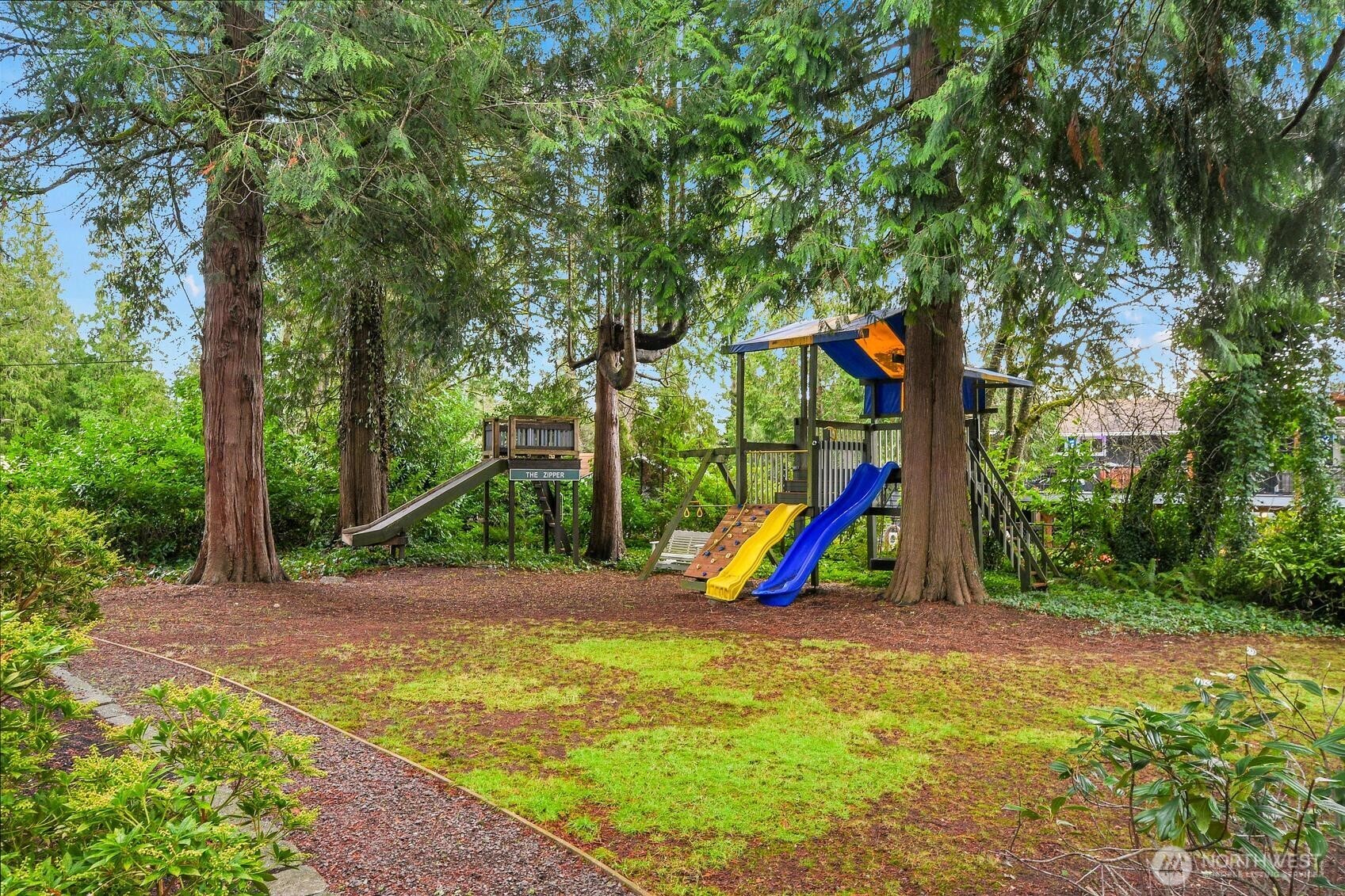 22707 53rd Avenue Southeast Bothell, WA 98021 - Photo 34 of 39