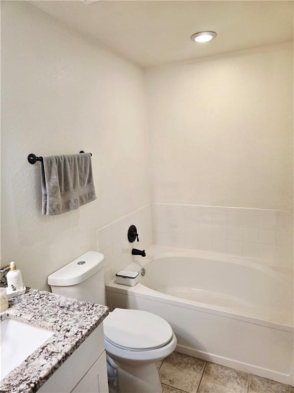 7975 Preserve Circle, Unit 1032 Naples, FL 34119 - Photo 12 of 33