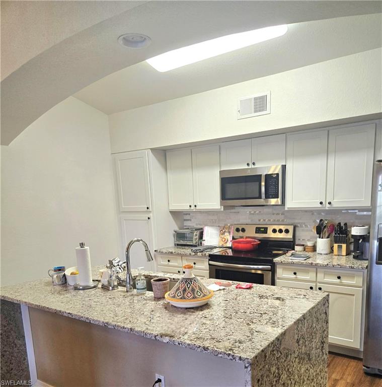 7975 Preserve Circle, Unit 1032 Naples, FL 34119 - Photo 25 of 33