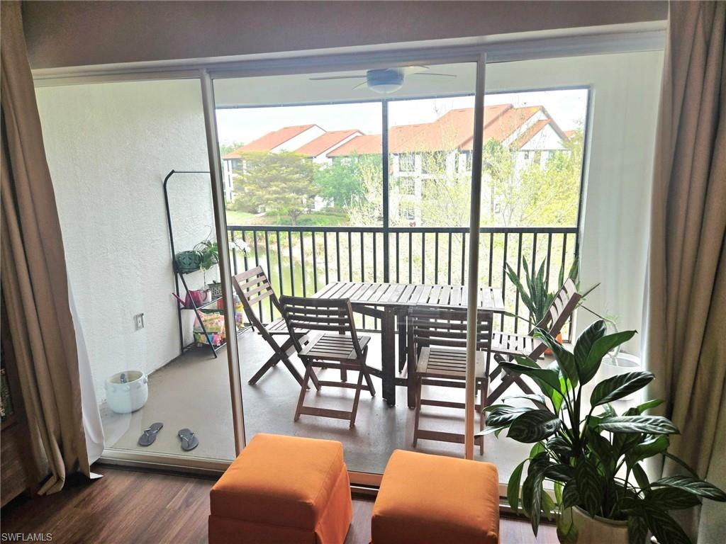 7975 Preserve Circle, Unit 1032 Naples, FL 34119 - Photo 6 of 33