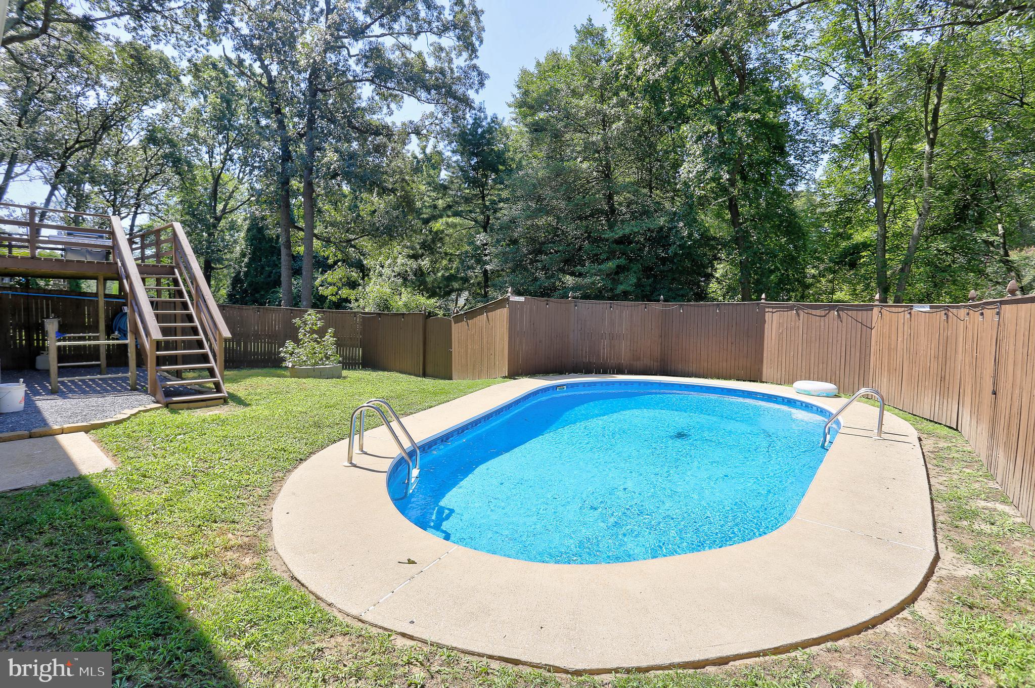 117 Circle Road Pasadena, MD 21122 - Photo 36 of 46 Saltwater Pool