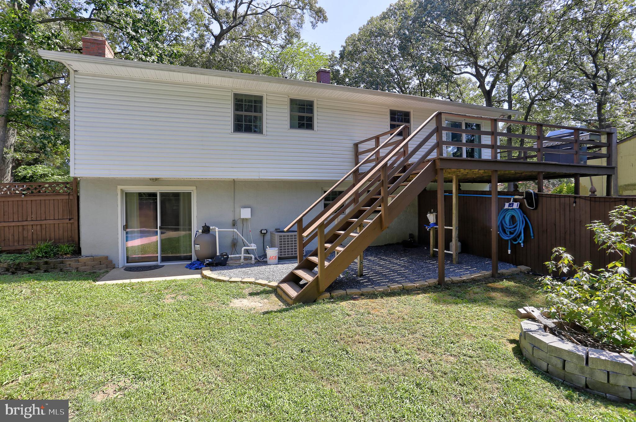 117 Circle Road Pasadena, MD 21122 - Photo 39 of 46 Yard/View of Back