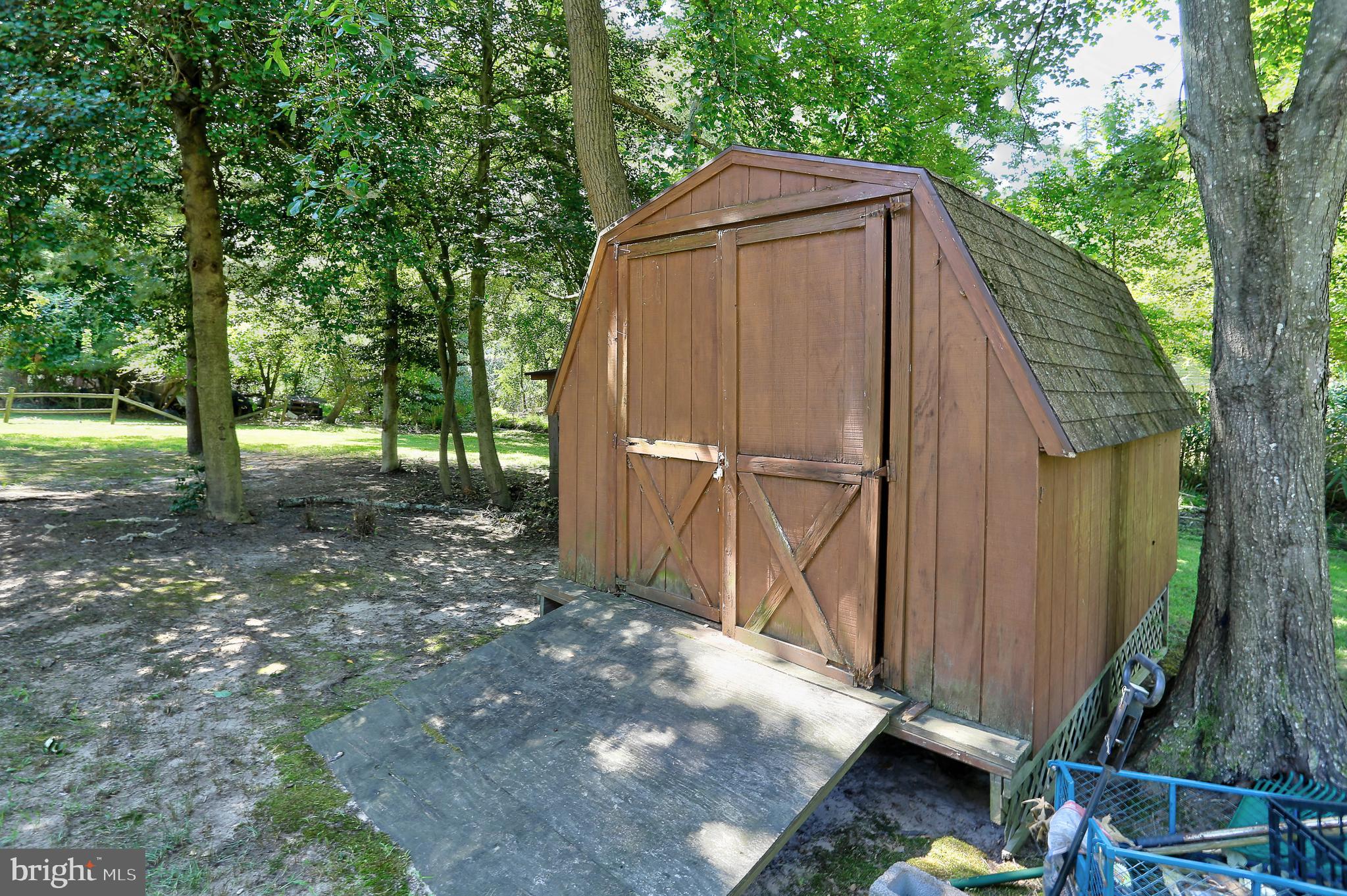 117 Circle Road Pasadena, MD 21122 - Photo 45 of 46 Shed