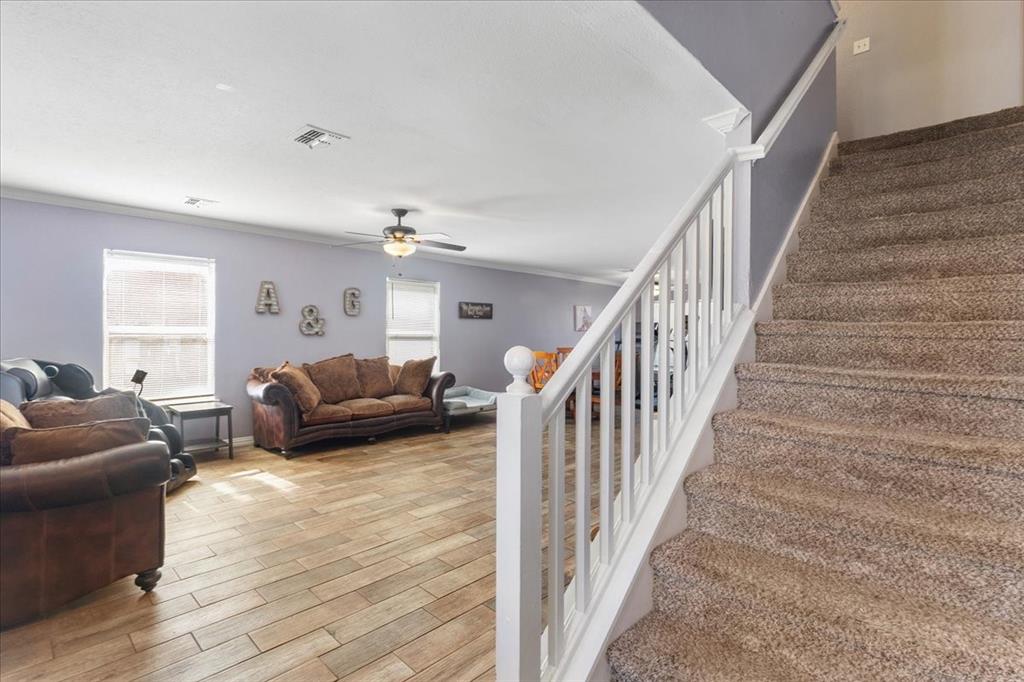 7214 Lighthouse Road Arlington, TX 76002 - Photo 4 of 26