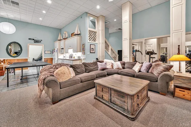 $1,750,000 | 211 Paddington Court, Lynchburg, VA 24503