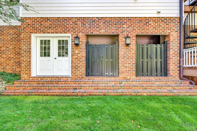 $1,750,000 | 211 Paddington Court, Lynchburg, VA 24503