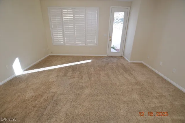 $2,100 | 6175 Tillman Crest Avenue, Las Vegas, NV 89139