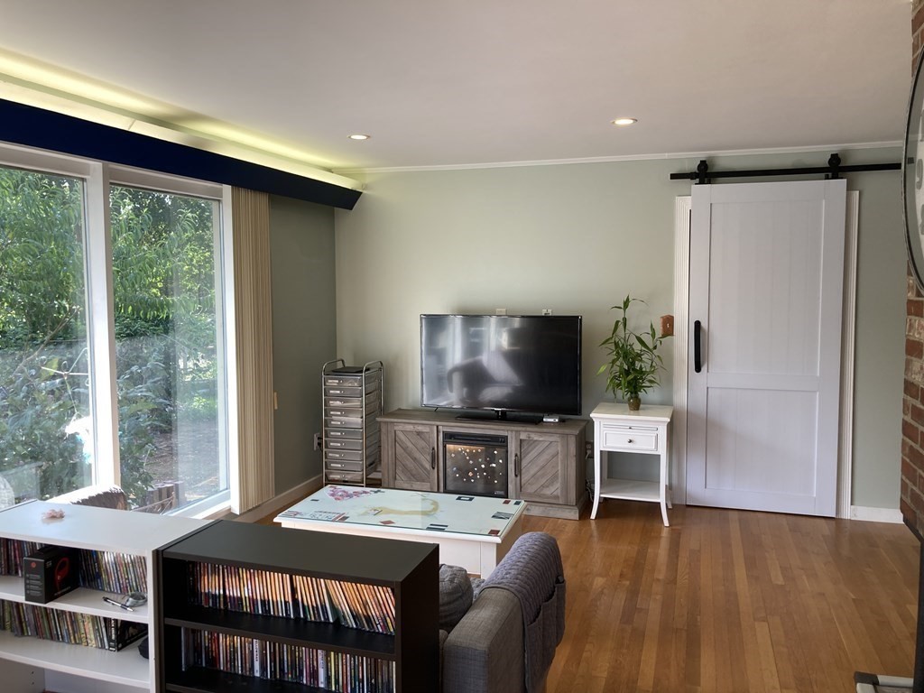 14 Center Hill Road Kingston, MA 02364 - Photo 3 of 17 Gallery Image 3