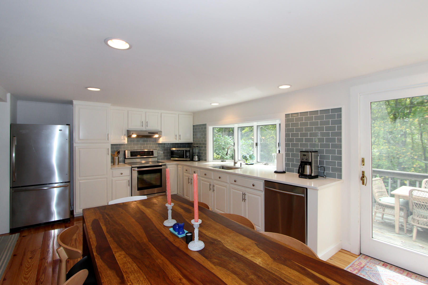 740 Lower Road Brewster, MA 02631 - Photo 9 of 33 dining area