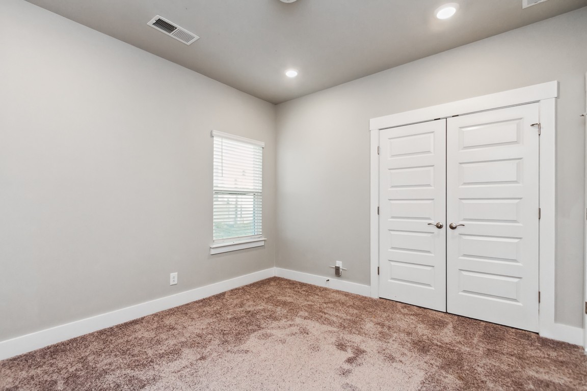 3261 Longstalk Road Antioch, TN 37013 - Photo 19 of 46 an empty room with closet