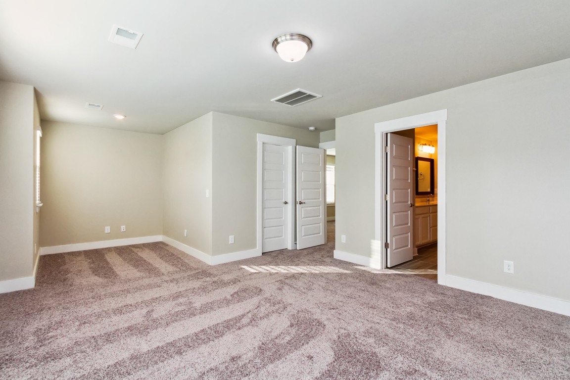 3261 Longstalk Road Antioch, TN 37013 - Photo 35 of 46 an empty room with windows and closet
