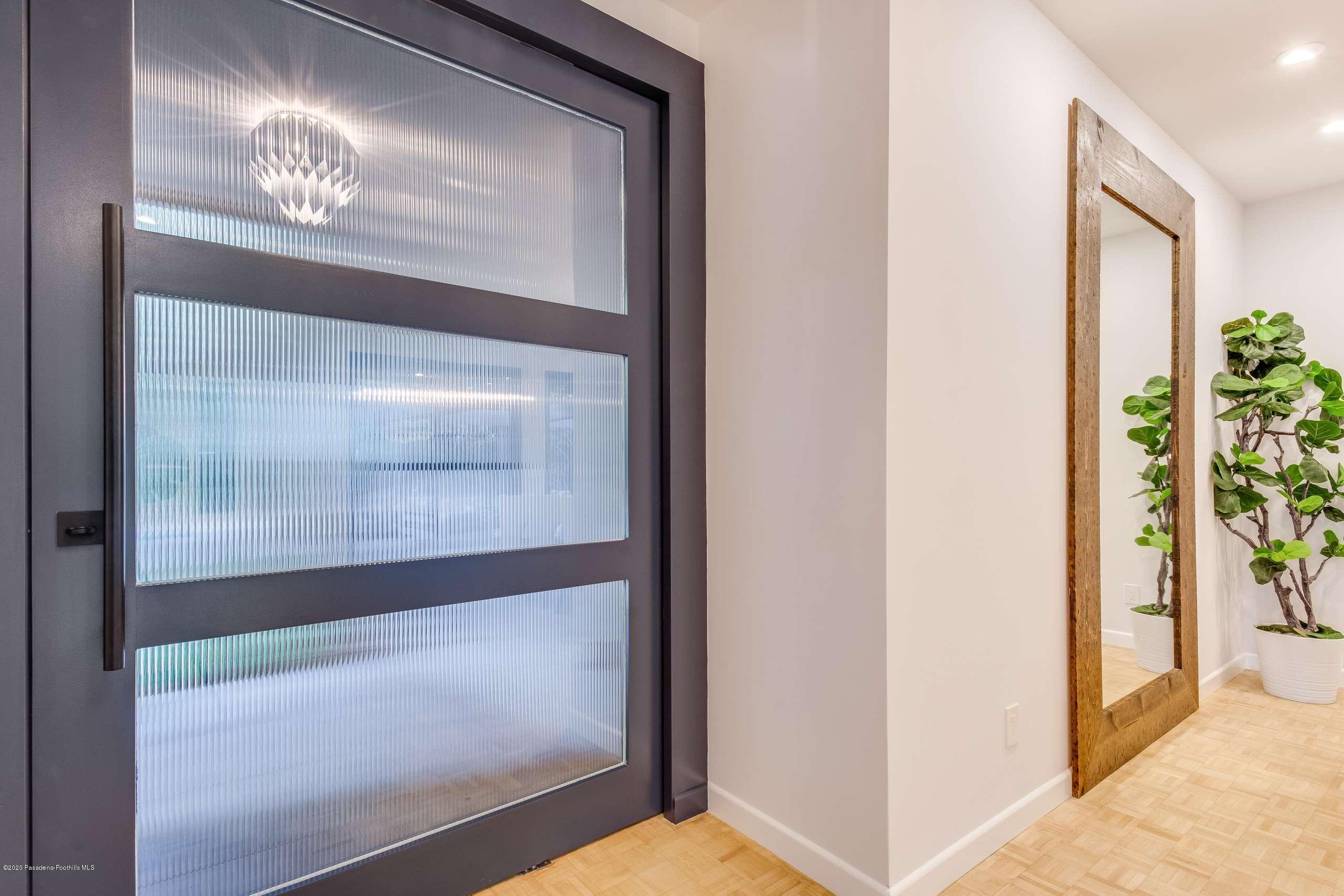 1335 Carnarvon Drive Pasadena, CA 91103 - Photo 5 of 52 1335_Carnarvon_Drive Pasadena California