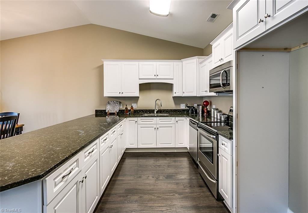 2003 Springwood Road Asheboro, NC 27205 - Photo 12 of 26 Gallery Image 12