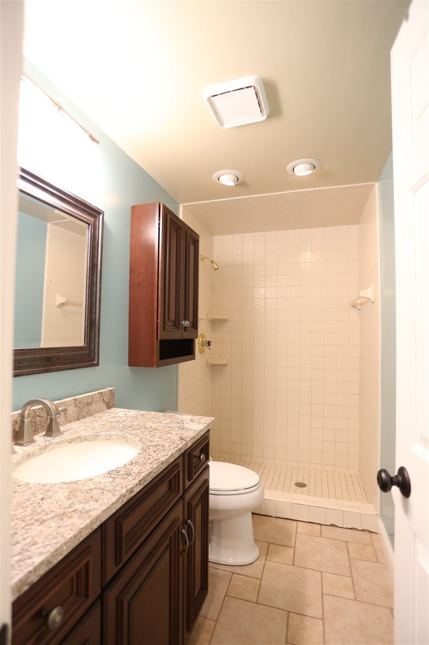 5 Locust Point Cold Spring, KY 41076 - Photo 15 of 29 Gallery Image 15