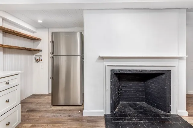 a view of a livingroom with a fireplace