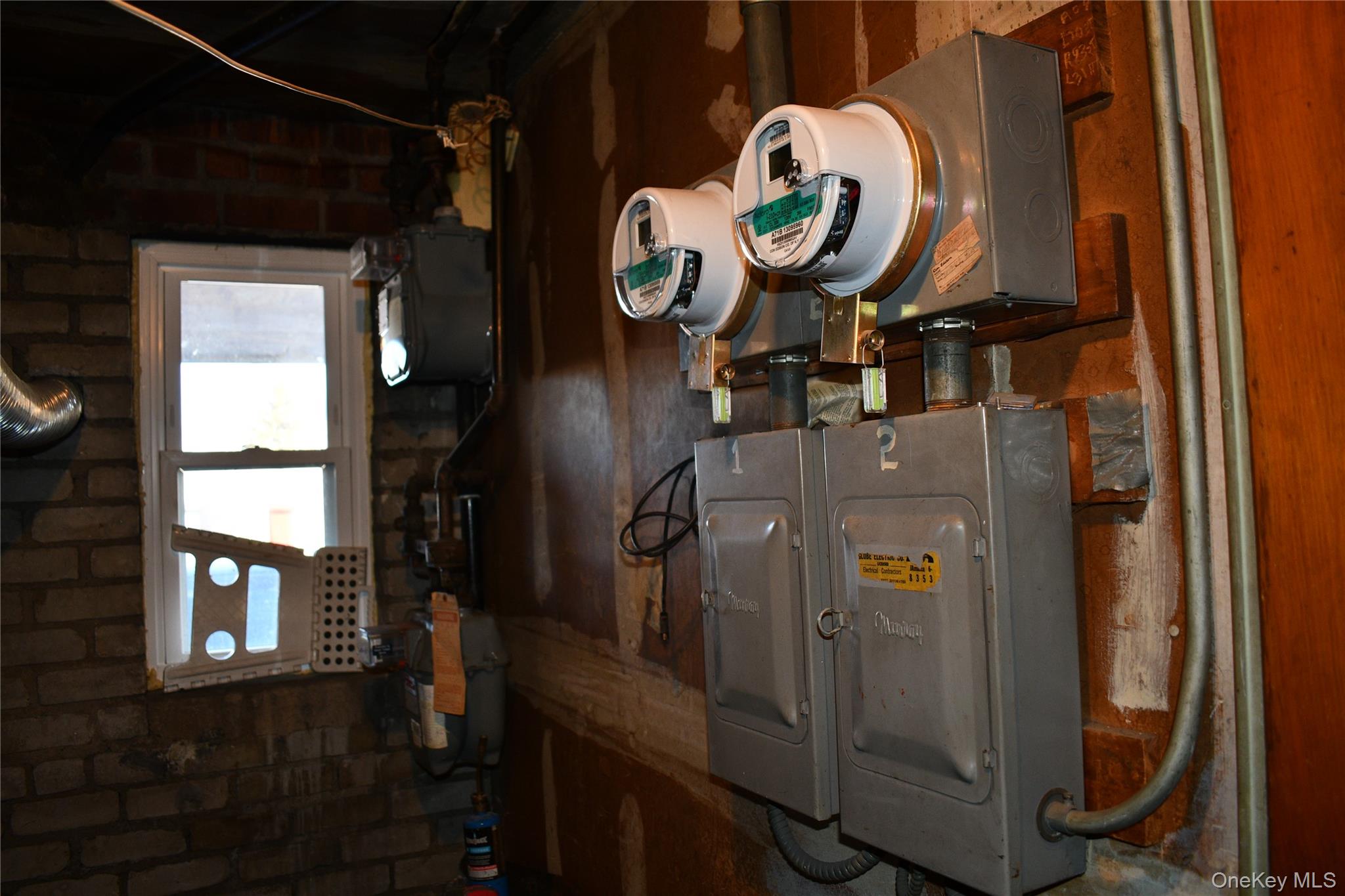 158-04 84th Road Queens, NY 11432 - Photo 13 of 17 a close view of water heater room