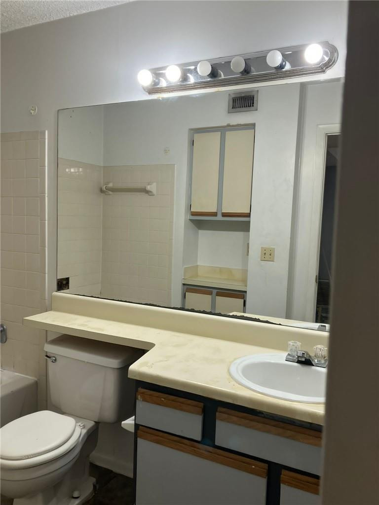 4401 West McNab Road, Unit 33 Pompano Beach, FL 33069 - Photo 28 of 29 Photo 28