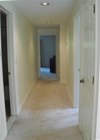 505 Ridgefield Circle, Unit A Clinton, MA 01510 - Photo 5 of 11 Gallery Image 5
