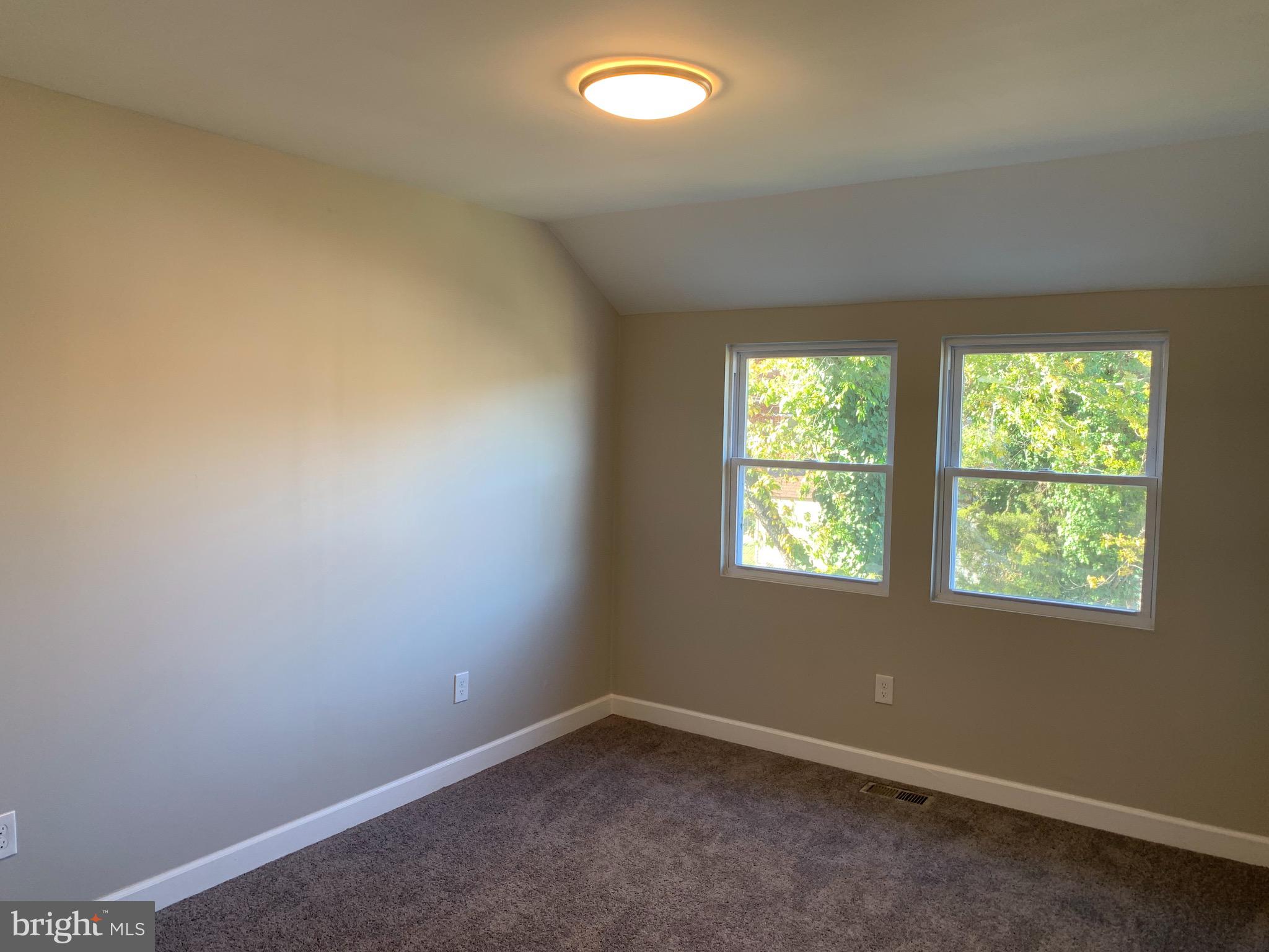 1306 Pentwood Road Baltimore, MD 21239 - Photo 11 of 45