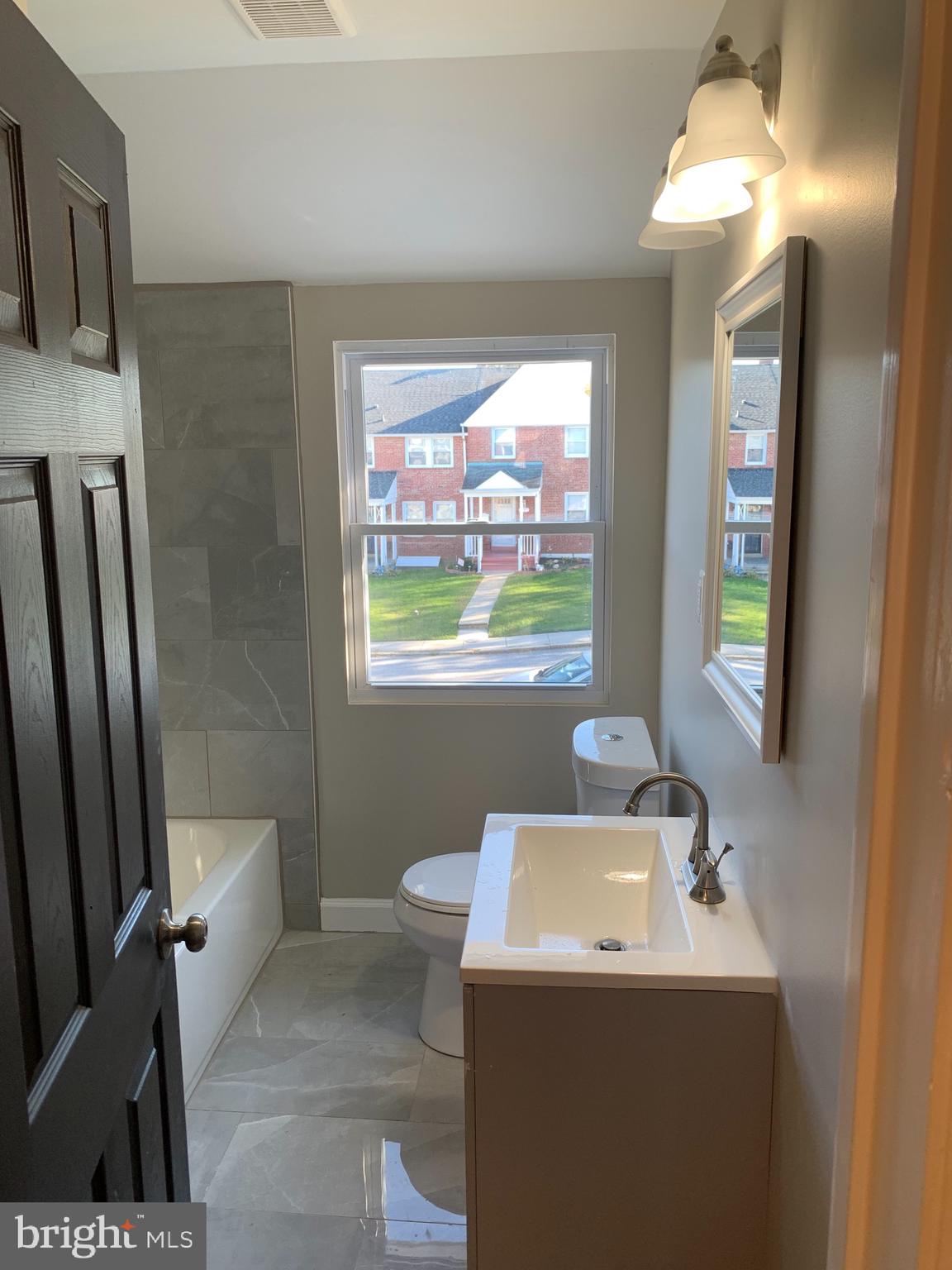 1306 Pentwood Road Baltimore, MD 21239 - Photo 13 of 45