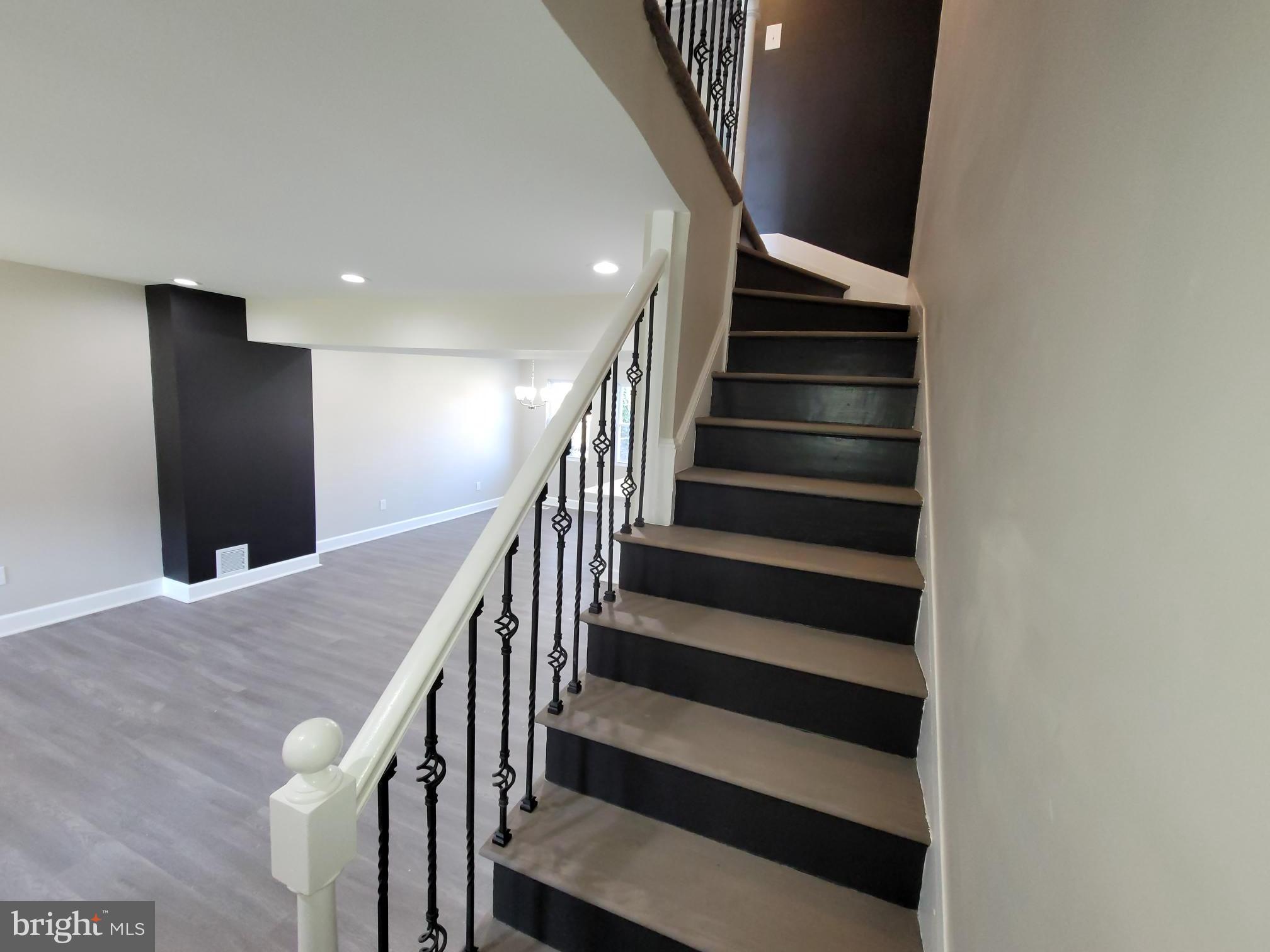 1306 Pentwood Road Baltimore, MD 21239 - Photo 37 of 45