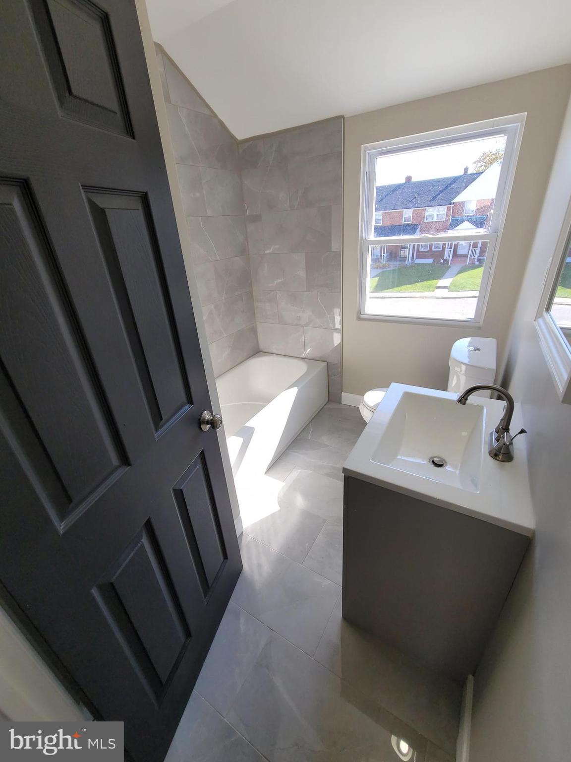 1306 Pentwood Road Baltimore, MD 21239 - Photo 38 of 45
