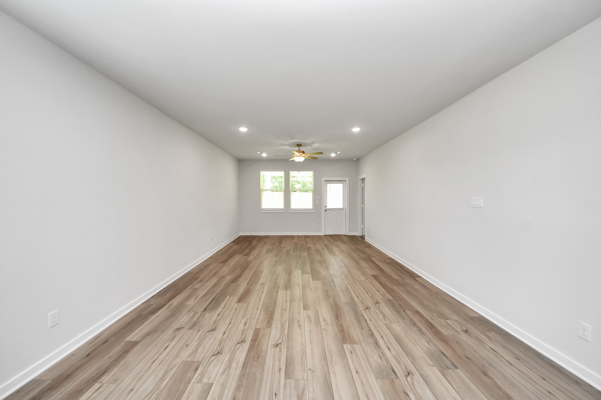 25964 Liberation Road Cleveland, TX 77328 - Photo 14 of 40 Gallery Image 14
