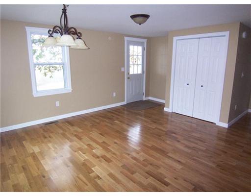 343 Maple Hill Road Auburn, ME 04210 - Photo 6 of 13 Dining Room.