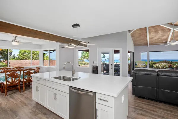 $1,950,000 | 4063 South Paua Way, Lahaina, HI 96761