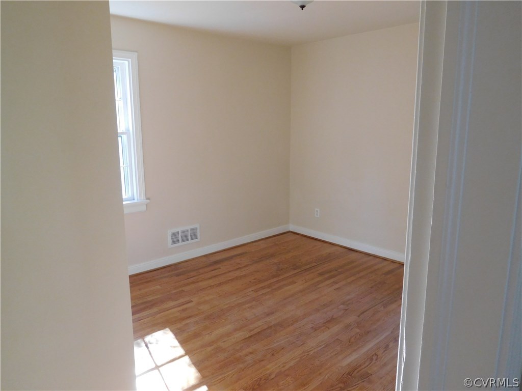 9005 Mapleton Road Richmond, VA 23229 - Photo 10 of 10 Gallery Image 10