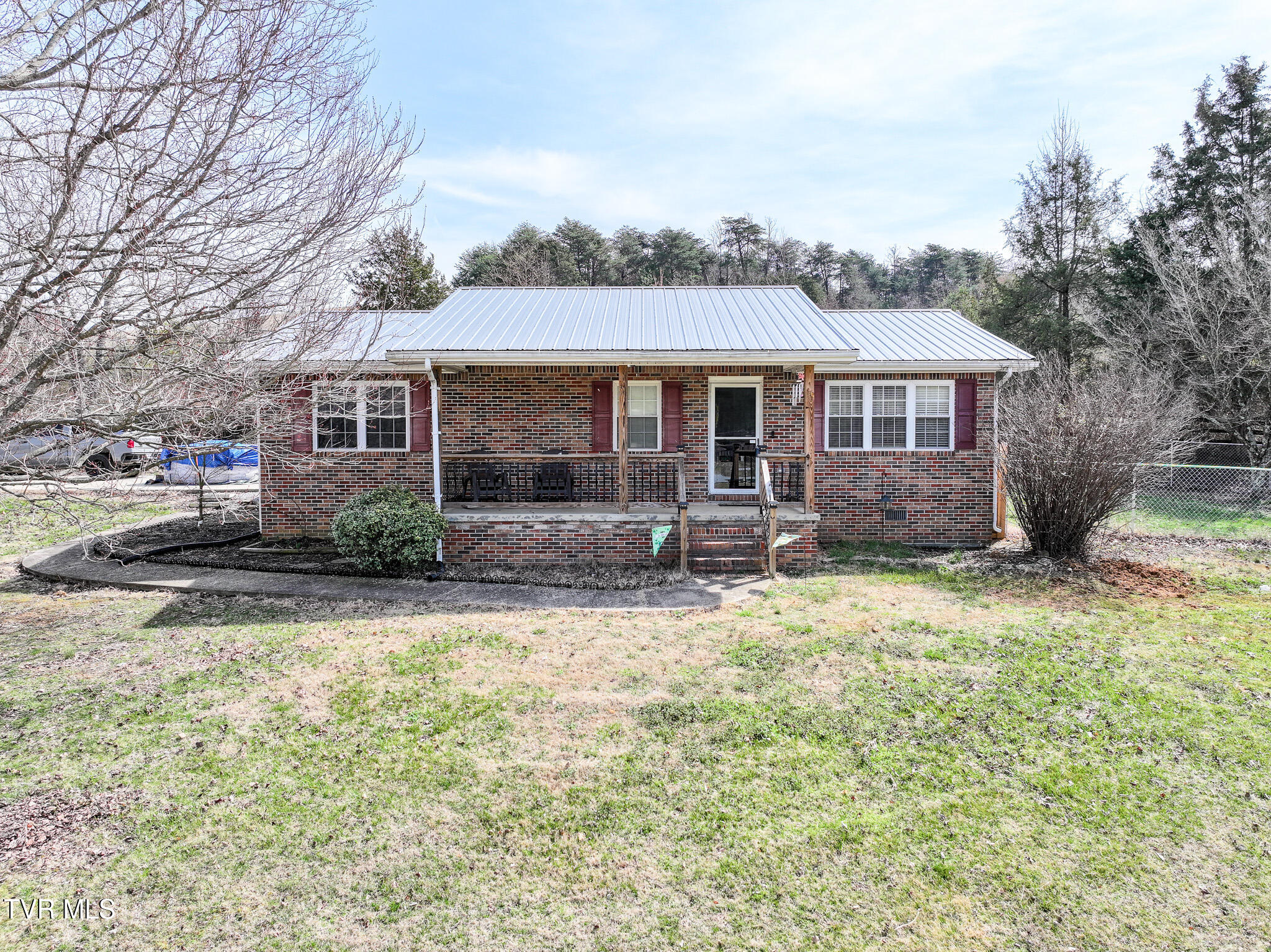 119 Mccartt Loop Chuckey, TN 37641 - Photo 31 of 49 31
