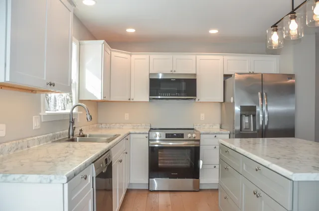 $429,900 | 18 Violet Drive, Unit 18, Farmingdale, ME 04344