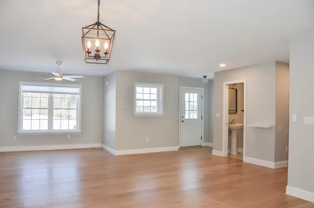 $429,900 | 18 Violet Drive, Unit 18, Farmingdale, ME 04344