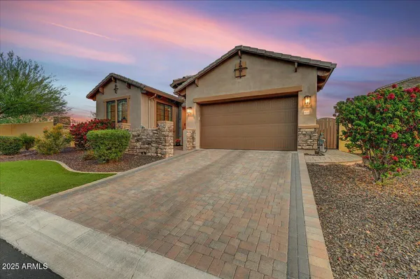 $916,000 | 9155 East Leonora Street, Mesa, AZ 85207