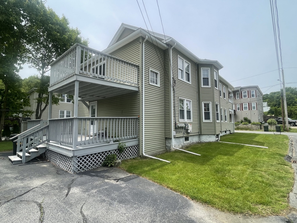 39 Brook Street, Unit 2 Webster, MA 01570 - Photo 5 of 21