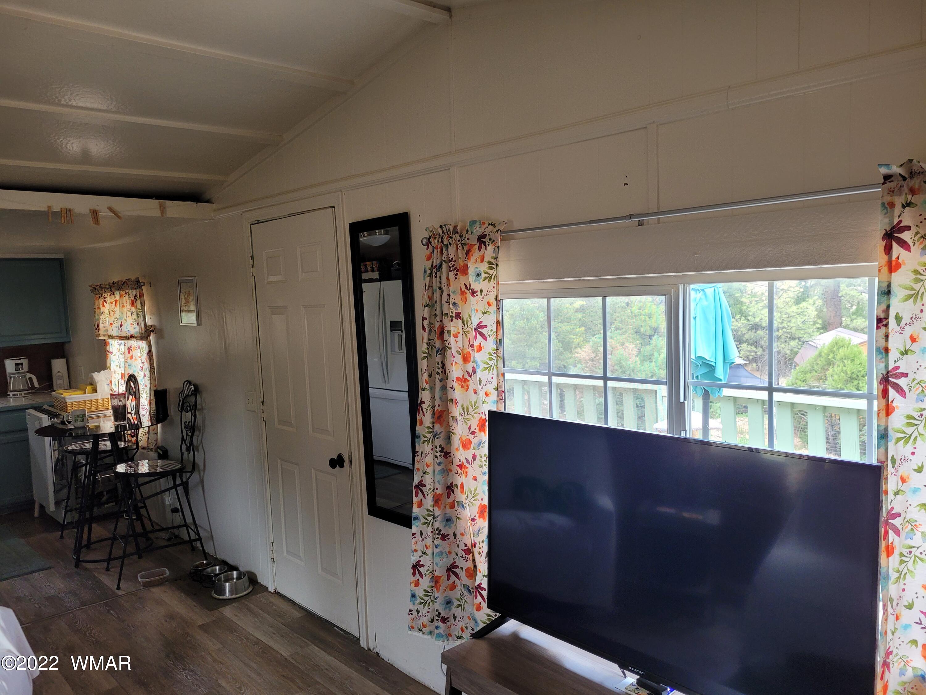 3443 Top View Road Overgaard, AZ 85933 - Photo 3 of 22