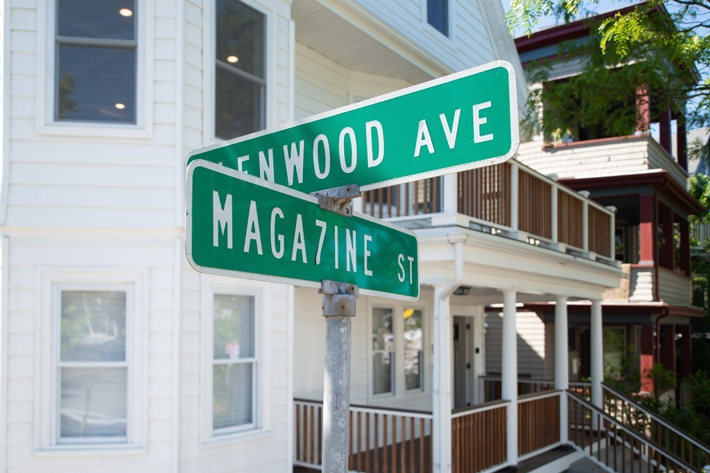 180 Magazine Street, Unit 2 Cambridge, MA 02139 - Photo 18 of 20 a view of a street with sitting area