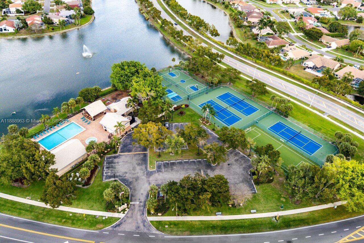 10766 Crescendo Circle, Unit X Boca Raton, FL 33498 - Photo 23 of 75